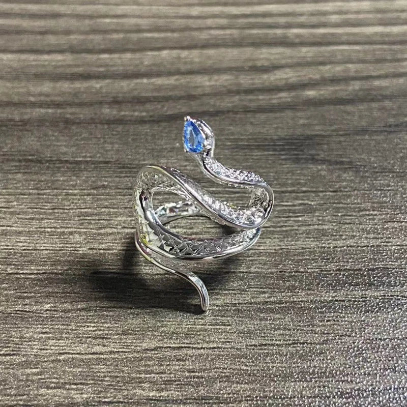 Bague Ajustable Cobra en Argent avec Ăblouissante Topaze Bleue