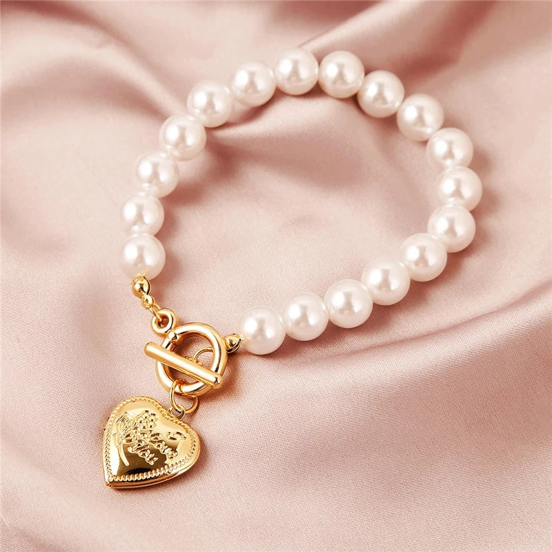 Bracelet Ăblouissant en Perles et Coeur d'Or